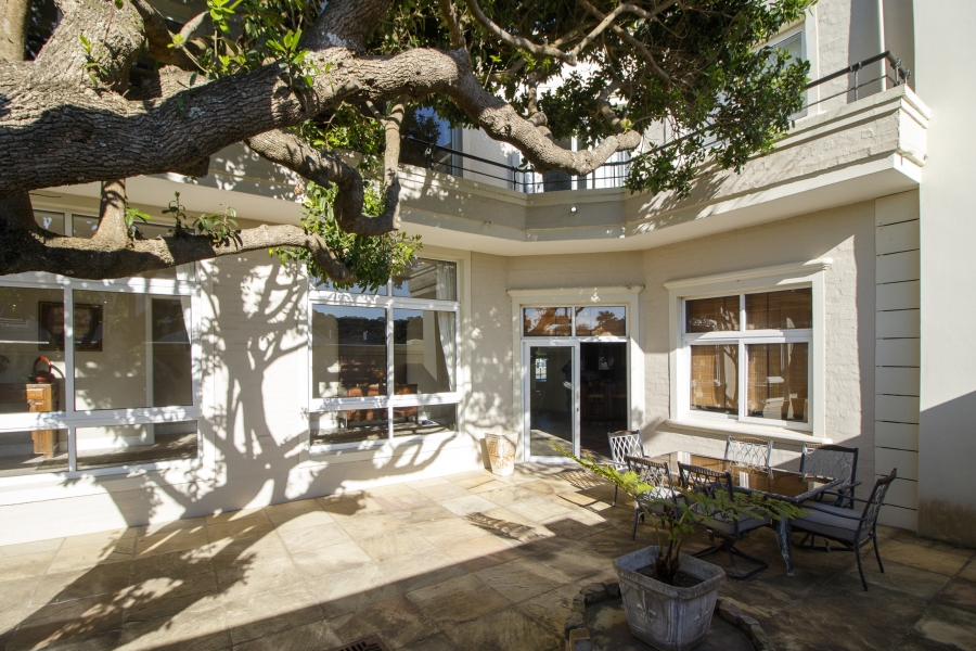 6 Bedroom Property for Sale in Royal Alfred Marina Eastern Cape